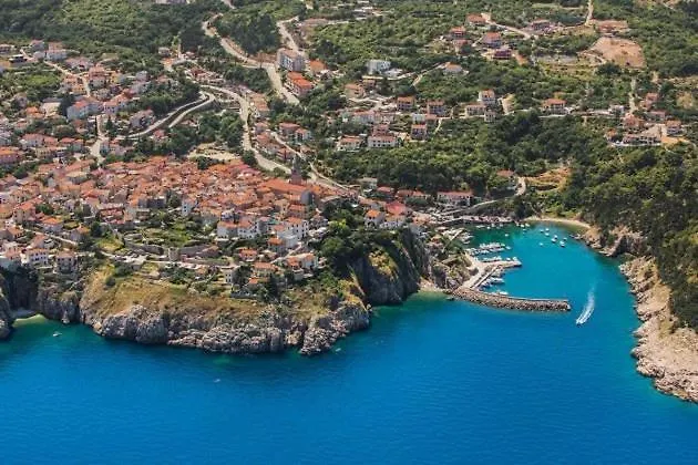 With Private Pool And Beautiful Sea View - By Traveler Tourist Agency Krk - Id 2106
