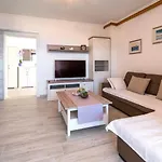Apartment With Private Pool And Beautiful Sea View - By Traveler Tourist Agency Krk - Id 2106 *