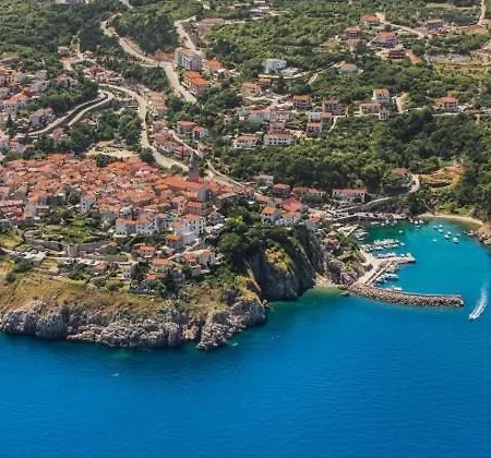 With Private Pool And Beautiful Sea View - By Traveler Tourist Agency Krk - Id 2106