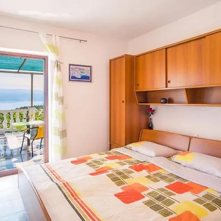 With Private Pool And Beautiful Sea View - By Traveler Tourist Agency Krk - Id 2106 Apartman *