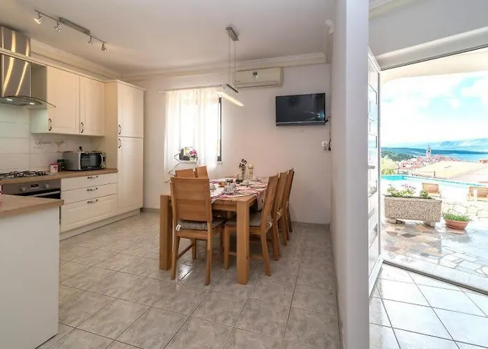Lejlighed With Private Pool And Beautiful Sea View - By Traveler Tourist Agency Krk - Id 2106 *