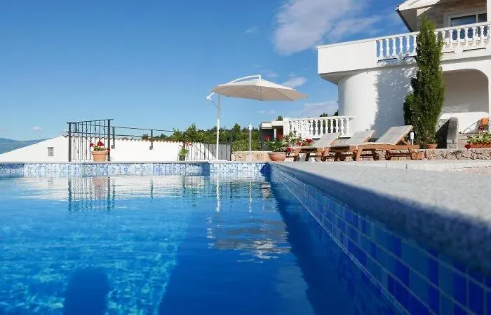 With Private Pool And Beautiful Sea View - By Traveler Tourist Agency Krk - Id 2106 Lejlighed