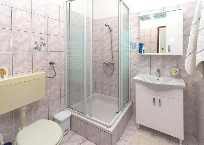 With Private Pool And Beautiful Sea View - By Traveler Tourist Agency Krk - Id 2106 * Vrbnik (Primorje-Gorski Kotar)