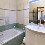 With Private Pool And Beautiful Sea View - By Traveler Tourist Agency Krk - Id 2106 Apartament