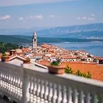 With Private Pool And Beautiful Sea View - By Traveler Tourist Agency Krk - Id 2106 * Vrbnik (Primorje-Gorski Kotar)